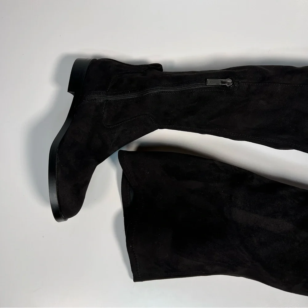 Kenneth Cole Reaction Windy-Y Over the Knee Black Faux Suede Boot- New - Picture 9 of 14
